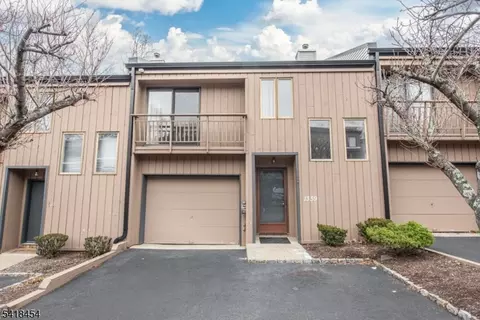 1359 Stephanie Dr, Caldwell, NJ 07006