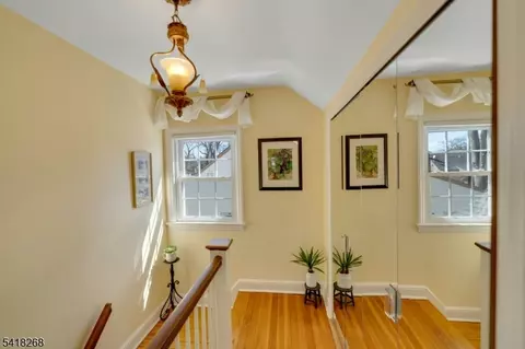 258 Ross Ave, Hackensack, NJ 07601 photo 24