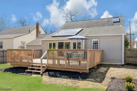 258 Ross Ave, Hackensack, NJ 07601 photo 3