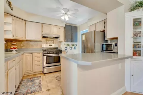 258 Ross Ave, Hackensack, NJ 07601 photo 36