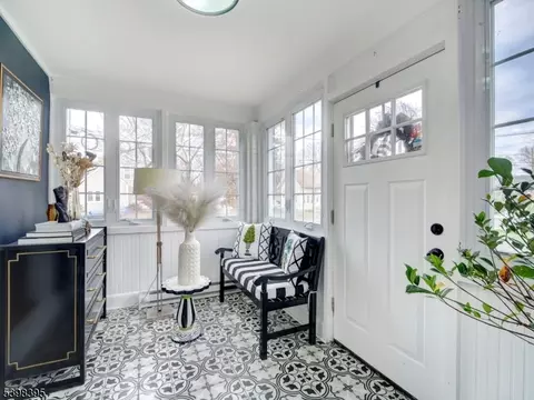 Entry Way - 38 Warner Ave, Springfield, NJ 07081 photo 1 of 4