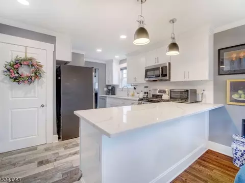 Kitchen - 38 Warner Ave, Springfield, NJ 07081 photo 3 of 3