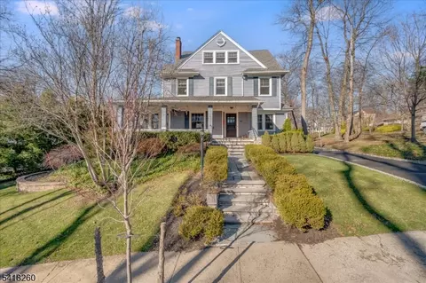 39 Oakview Ave, Maplewood, NJ 07040