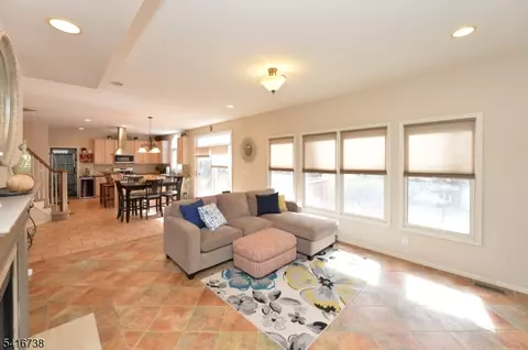 21 Split Rock Rd, North Haledon, NJ 07508 photo 10
