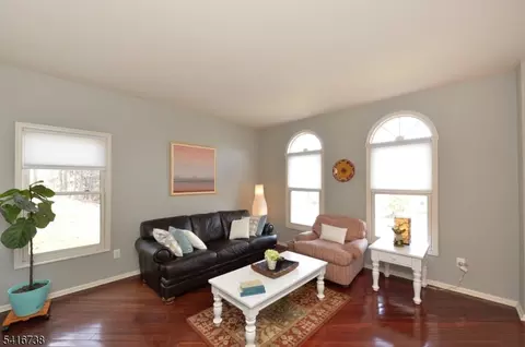 21 Split Rock Rd, North Haledon, NJ 07508 photo 8