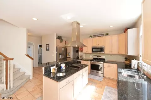 21 Split Rock Rd, North Haledon, NJ 07508 photo 13