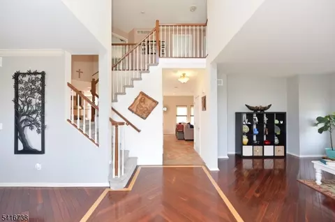 21 Split Rock Rd, North Haledon, NJ 07508 photo 2