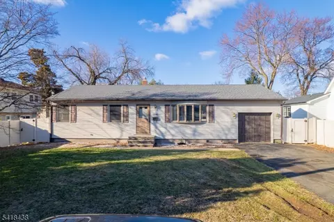 2240 Murray Ave, South Plainfield, NJ 07080