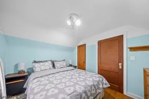 335 Glendale Rd, North Plainfield, NJ 07063 photo 8