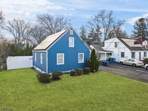335 Glendale Rd, North Plainfield, NJ 07063 photo 4