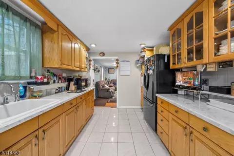 335 Glendale Rd, North Plainfield, NJ 07063 photo 18