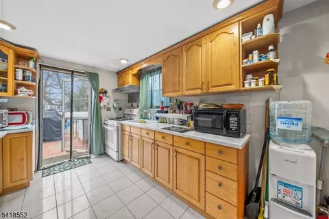 335 Glendale Rd, North Plainfield, NJ 07063 photo 17