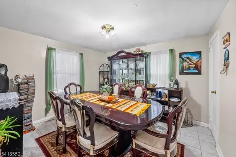 335 Glendale Rd, North Plainfield, NJ 07063 photo 12