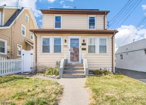 264 Union St, Lodi, NJ 07644