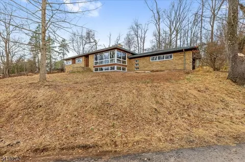 42 Stouts Rd, Skillman, NJ 08558 photo 2