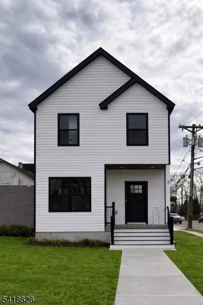 2 Fairview Ave, Somerville, NJ 08876