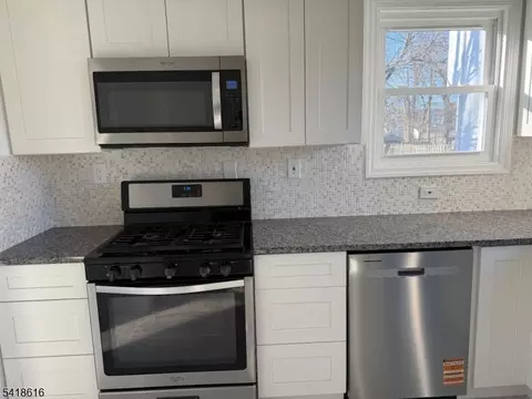 1127-29 Earle Pl, Plainfield, NJ 07062 photo 5