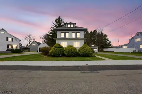 111 Kanouse St, Boonton, NJ 07005