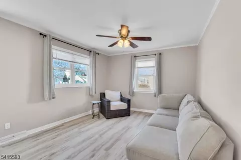 60 Watson Dr, Dover, NJ 07801 photo 8