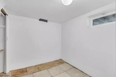 60 Watson Dr, Dover, NJ 07801 photo 27