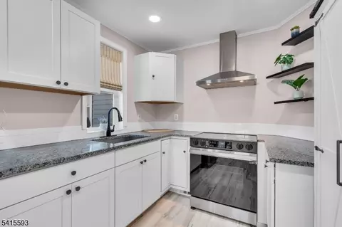 60 Watson Dr, Dover, NJ 07801 photo 10