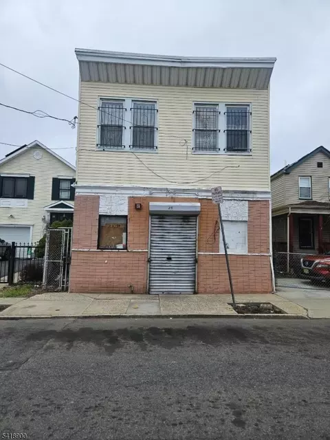 25 Jacob St, Newark, NJ 07103