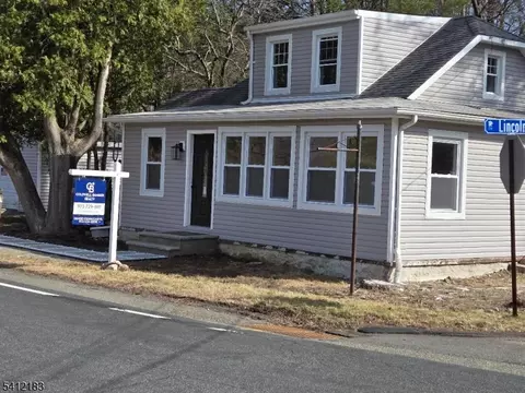 728 Glen Rd, Sparta, NJ 07871