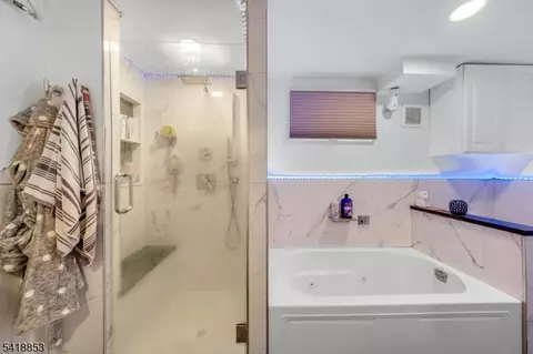 4 Jeffrey Rd, Wayne, NJ 07470 photo 12