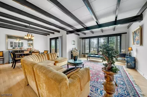 4 Jeffrey Rd, Wayne, NJ 07470 photo 2
