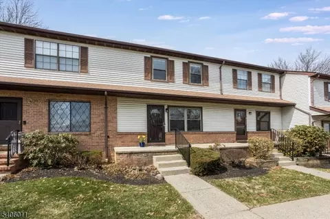265 Riva Dr, Hackettstown, NJ 07840