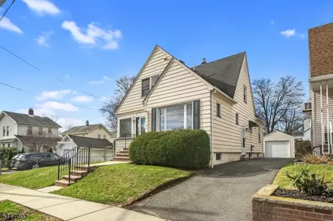 11 Cherry Pl, Nutley, NJ 07110
