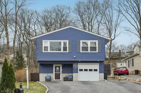 47 Cherokee Ave, Rockaway, NJ 07866