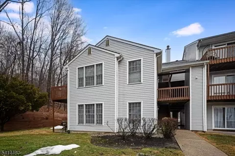 113 Stonyridge Dr #113, Lincoln Park, NJ 07035