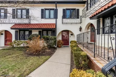 14 Dorado Dr # G, Morristown, NJ 07960