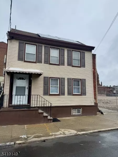 7 Marshall St, Paterson, NJ 07501