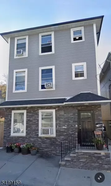 202 Mill St, Paterson, NJ 07501