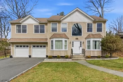 45 Mohawk Ave, Rockaway, NJ 07866