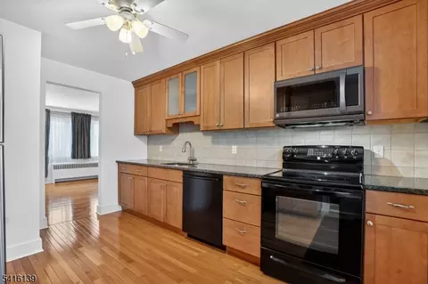 10 Troy Dr # A, Springfield, NJ 07081 photo 7