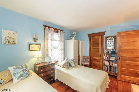 8 Appleton Rd, Bloomfield, NJ 07003 photo 28