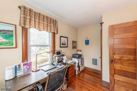 8 Appleton Rd, Bloomfield, NJ 07003 photo 30