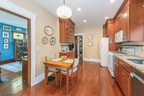 8 Appleton Rd, Bloomfield, NJ 07003 photo 19
