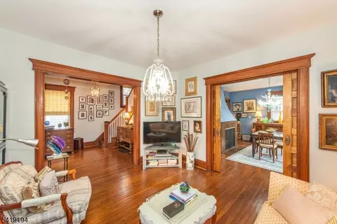 8 Appleton Rd, Bloomfield, NJ 07003 photo 11