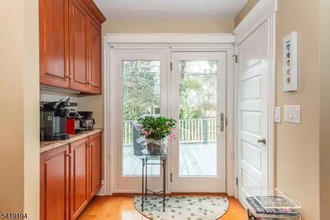 8 Appleton Rd, Bloomfield, NJ 07003 photo 22