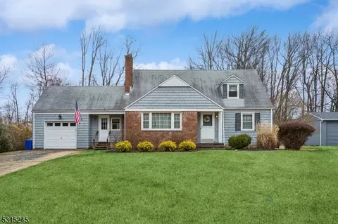 1535 Frank St, Scotch Plains, NJ 07076