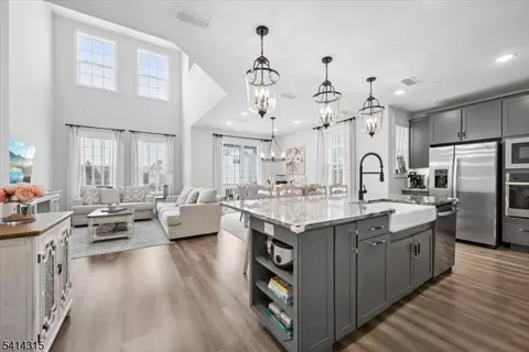 24 Depot Way, Green Brook, NJ 08812