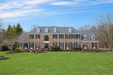 15 Spring Lake Dr, Far Hills, NJ 07931