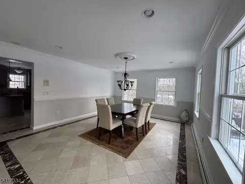 14 Hidden Valley Dr, Vernon, NJ 07462