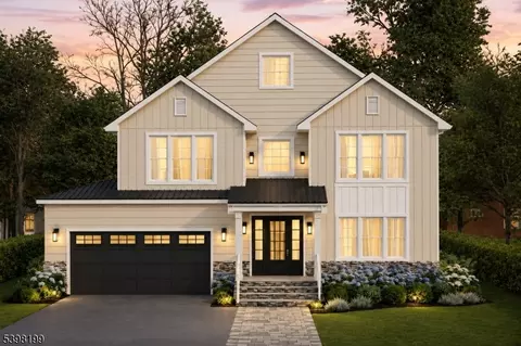 42 Charles St, Livingston, NJ 07039