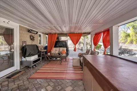 49 Laguna Dr, Wayne, NJ 07470 photo 32