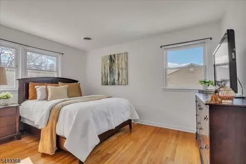 49 Laguna Dr, Wayne, NJ 07470 photo 17